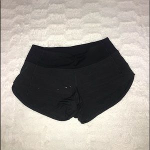 Black lululemon  speed up short 2.5